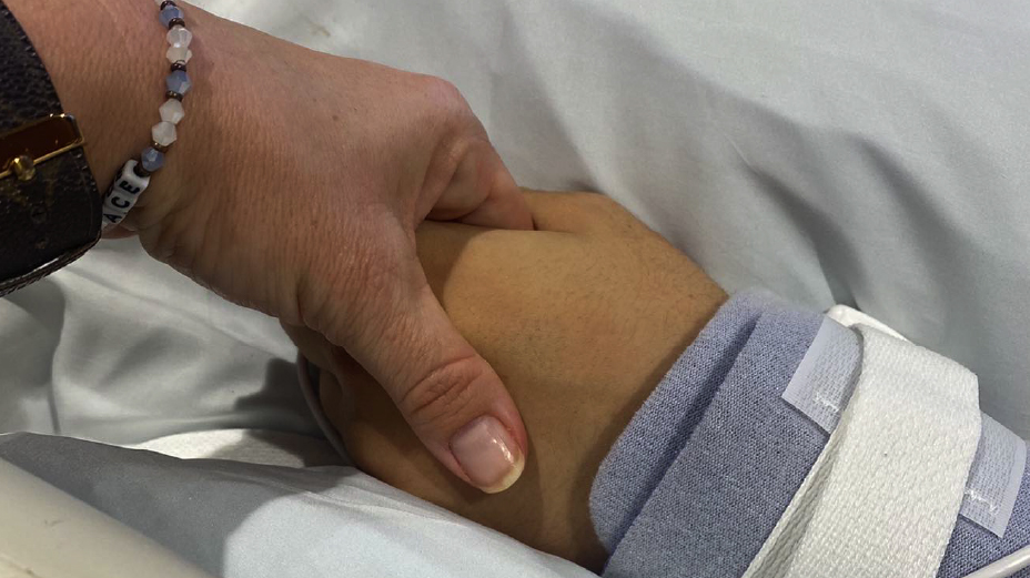 Family Thankful for Outstanding Care Provided in ICU