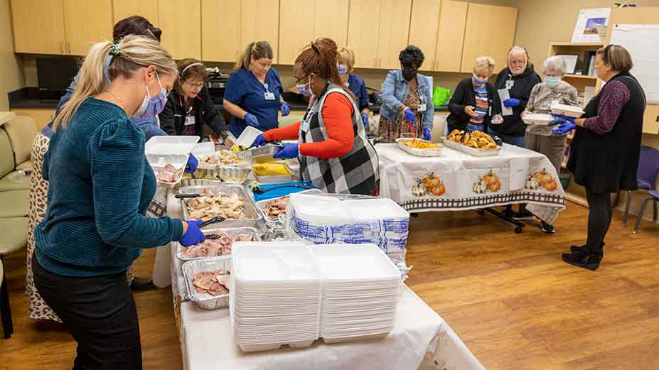Heyman Hospice Care Renews Thanksgiving Tradition