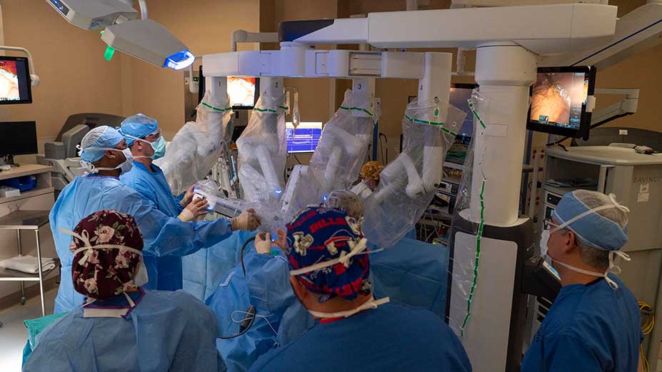 Robot-Assisted Surgery Debuts at Floyd Medical Center