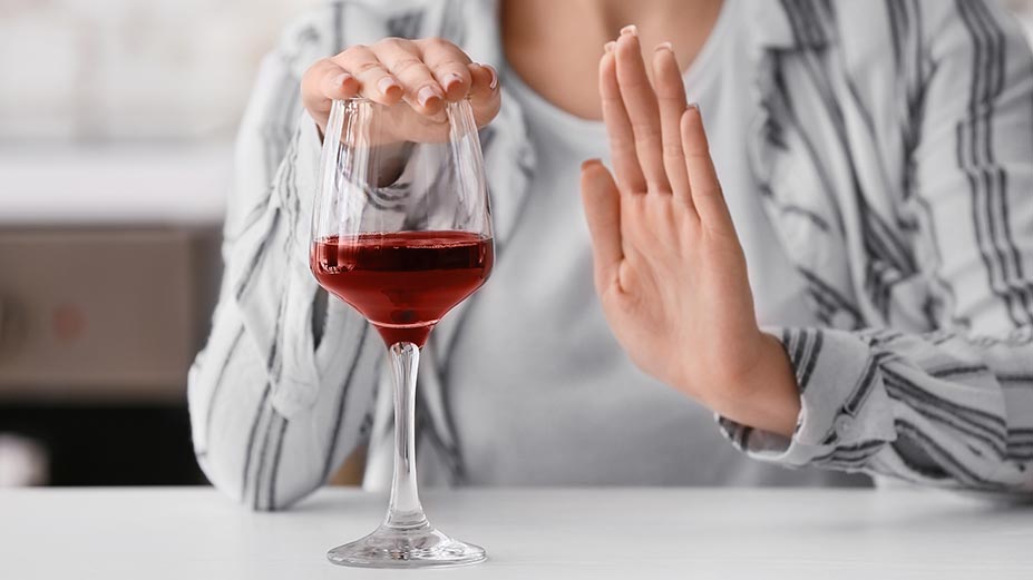 Surgeon General Points to Alcohol Consumption as Cancer Threat